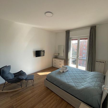 Soleo Guesthouse Монца Экстерьер фото