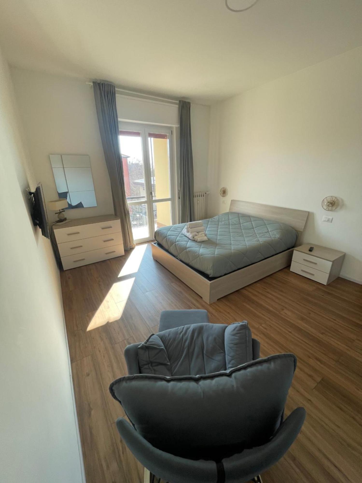Soleo Guesthouse Монца Экстерьер фото